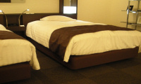 ベッドはSERTA,サータのホテルのベッド