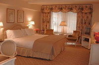 アメリカの著名ホテルで使われるサータ(Serta)ホテルベッド